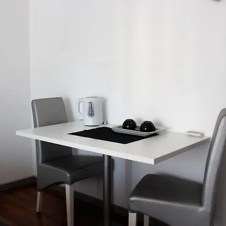 Colina - Konukevi 3*